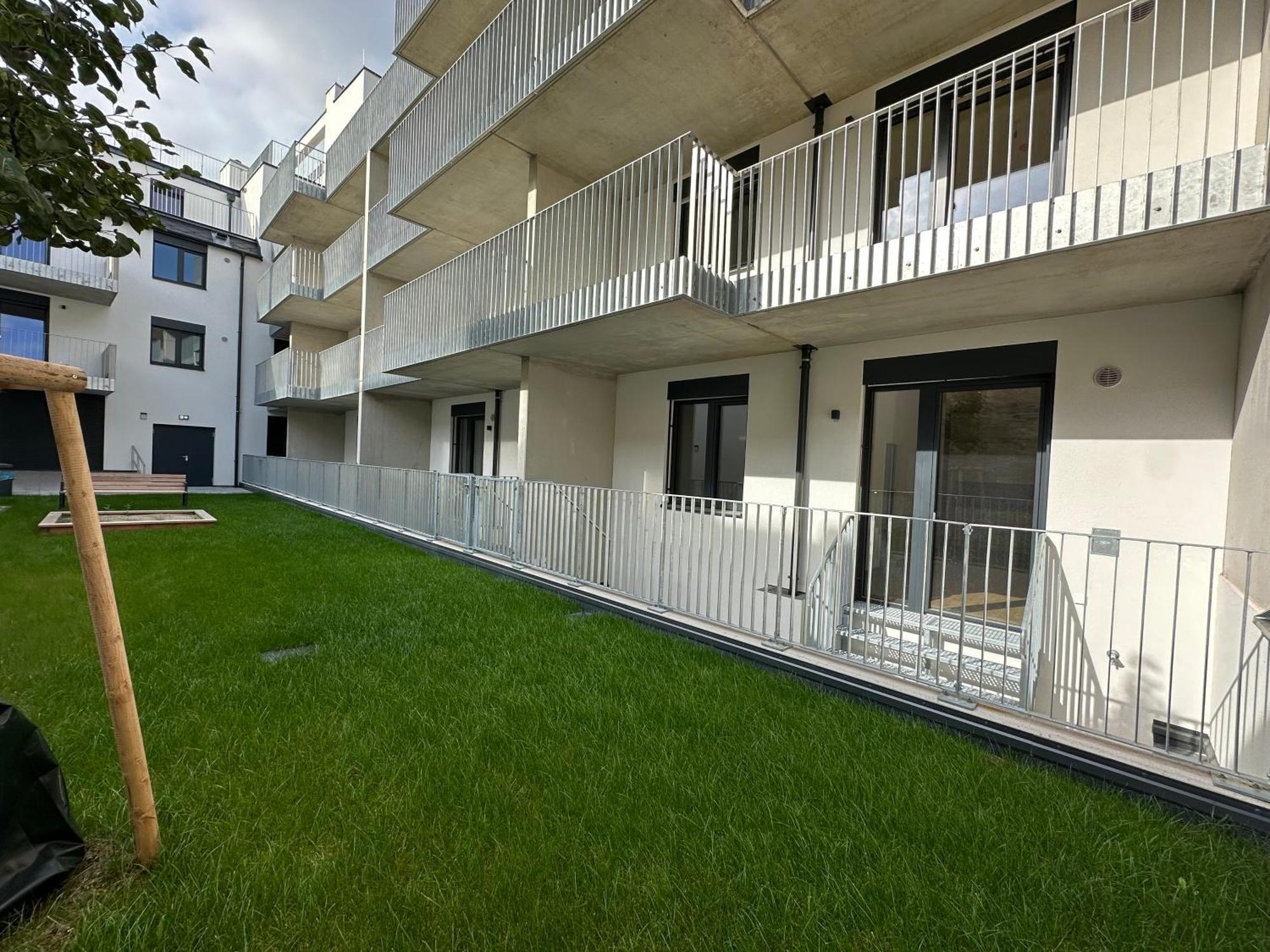 Schoenbrunn Garden Apartments Wenen Buitenkant foto